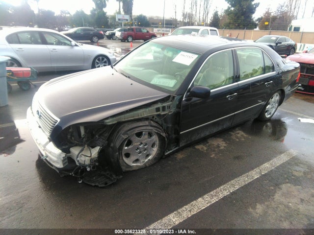 Lexus LS 430 2001 JTHBN30F410021661 Image 2