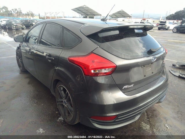 2016 FORD FOCUS ST VIN: 1FADP3L91GL216091
