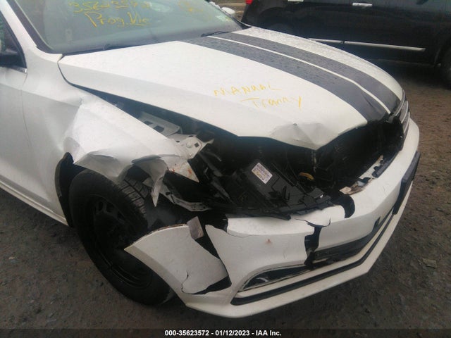 2017 Volkswagen Jetta, VIN: 3VW167AJ7HM290455