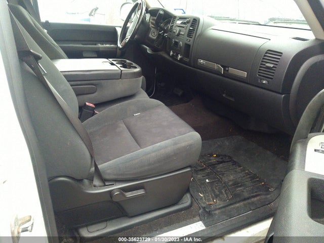 2009 CHEVROLET SILVERADO 1500 LT VIN: 3GCEC23J69G156470