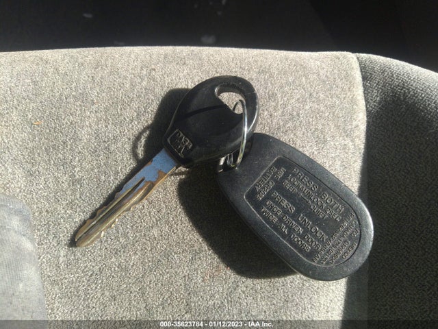 2002 NISSAN SENTRA GXE VIN: 3N1CB51D32L623787