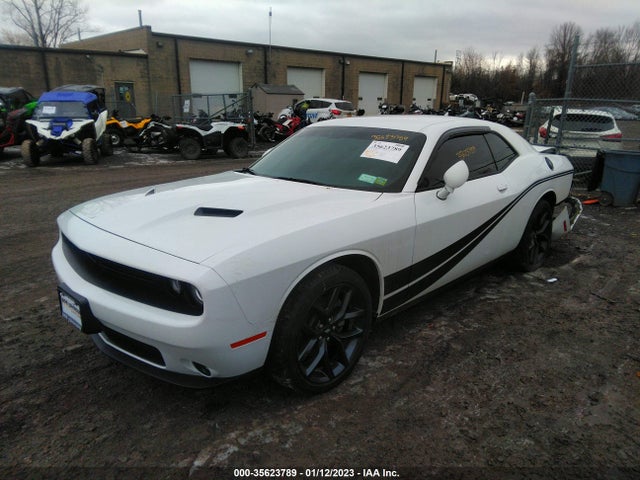 Dodge Challenger Sxt 2021 2C3CDZAG9MH601446 Image 2