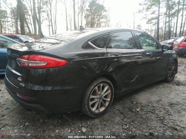 2019 Ford Fusion, VIN: 3FA6P0HD8KR128654