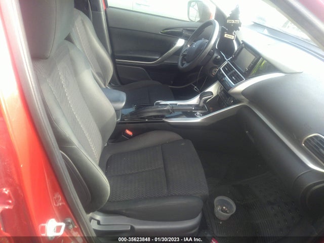 JA4AT3AA4JZ065686 Mitsubishi Eclipse Cross Es