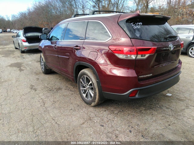 2018 Toyota Highlander, VIN: 5TDJZRFH6JS899473