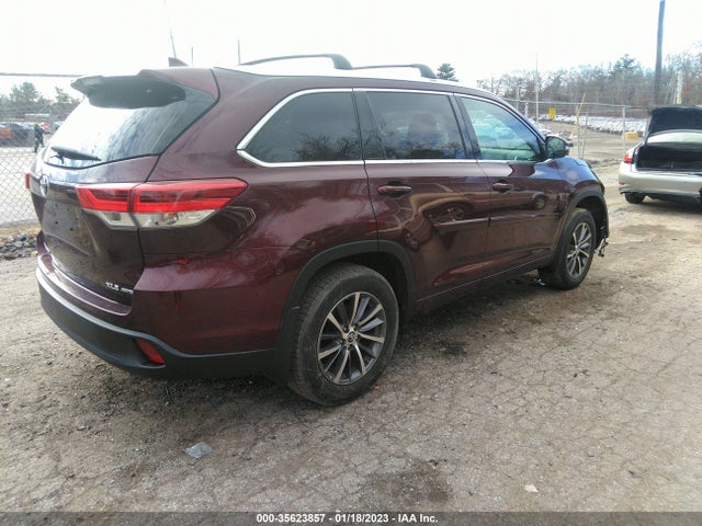 2018 Toyota Highlander, VIN: 5TDJZRFH6JS899473