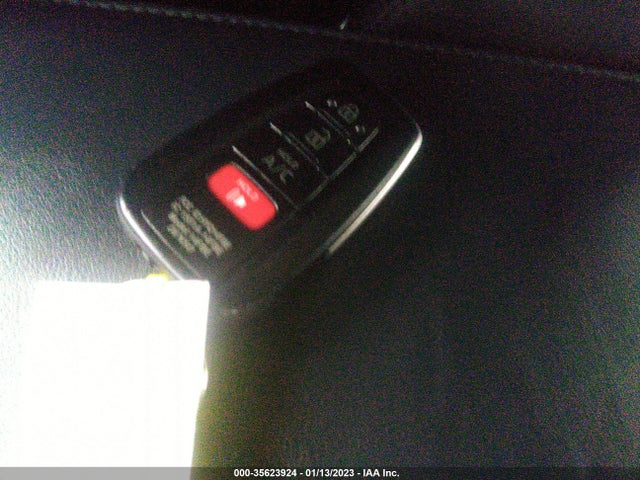 2018 Toyota Prius, VIN: JTDKARFP4J3088887