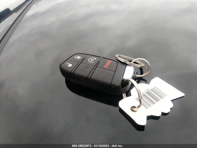 Jeep Compass Limited 2018 3C4NJDCB4JT423269 Image 3
