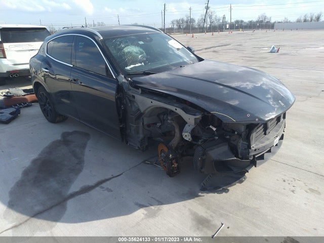 2018 Maserati Levante, VIN: ZN661YUL7JX301351