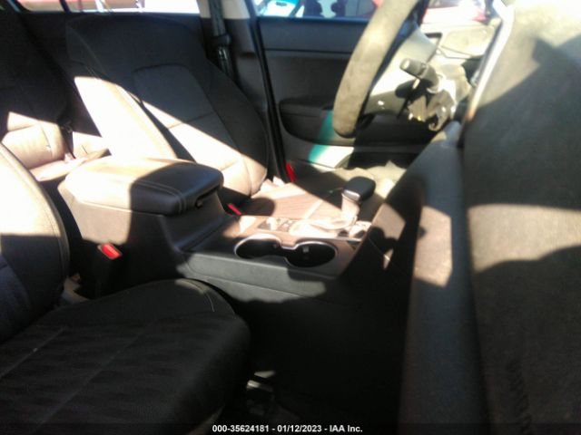 KNDPM3AC0K7628261 KIA Sportage Lx