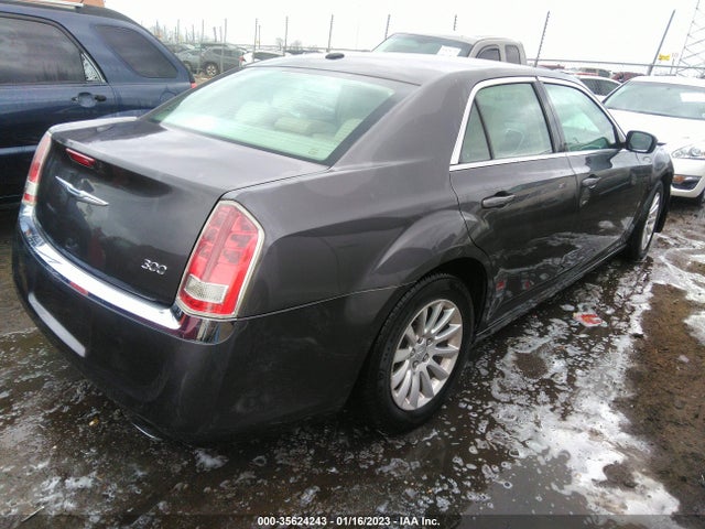 2013 CHRYSLER 300 VIN: 2C3CCAAG8DH543169