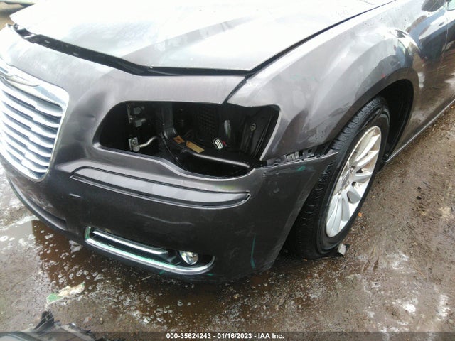 2013 CHRYSLER 300 VIN: 2C3CCAAG8DH543169