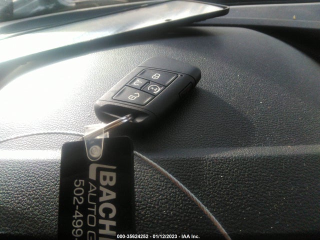 2022 Volkswagen Taos, VIN: 3VVLX7B20NM069373