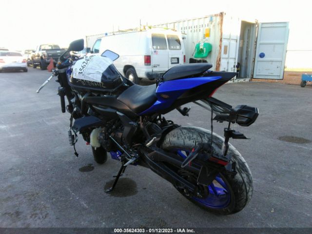 2022 YAMAHA YZFR7 JYARM38E6NA003138 Photo 2