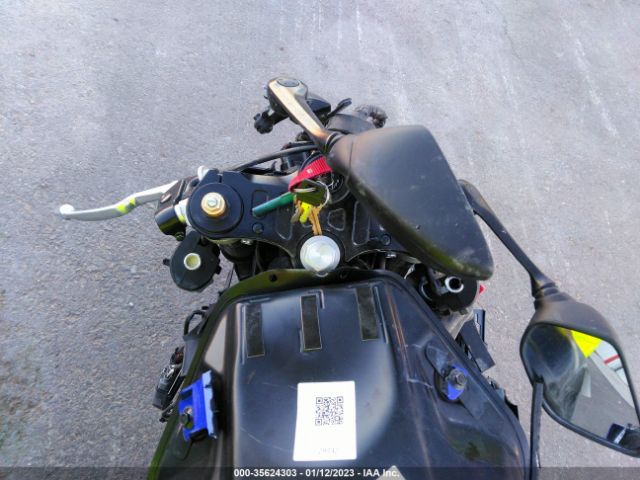 2022 YAMAHA YZFR7 JYARM38E6NA003138 Photo 6