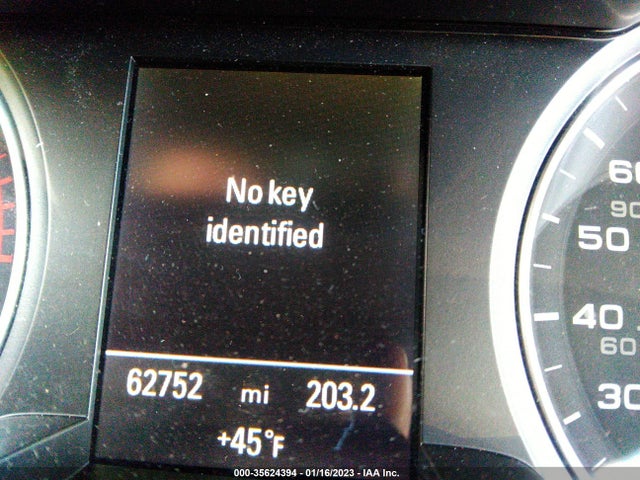 2016 Audi A4, VIN: WAUFFAFL6GN001437