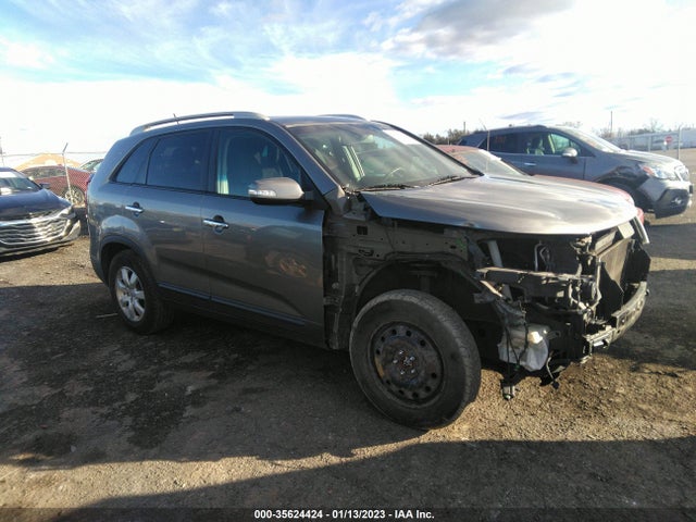 2012 KIA SORENTO LX VIN: 5XYKT4A22CG227535