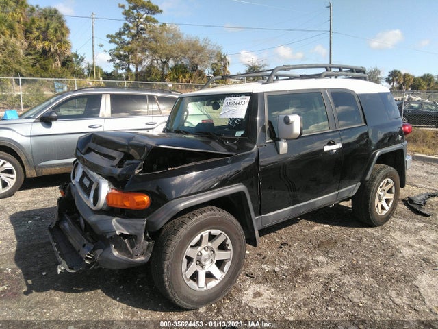 2014 Toyota FJ Cruiser, VIN: JTEBU4BF3EK201565