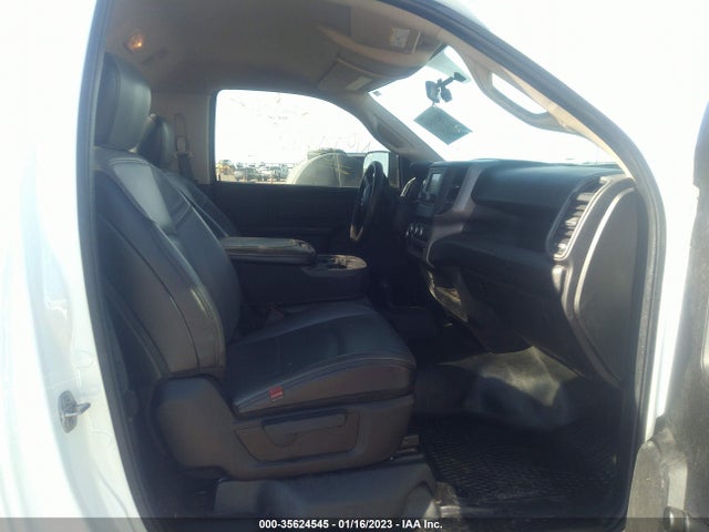 3C6MR5AJ0KG598222 RAM 2500 Tradesman
