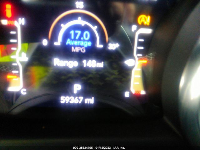 1C4HJXEG5JW315180 Jeep Wrangler Unlimited Sahara