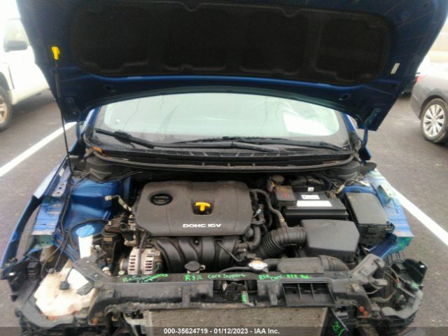 3KPFK4A7XHE151373 KIA FORTE LX