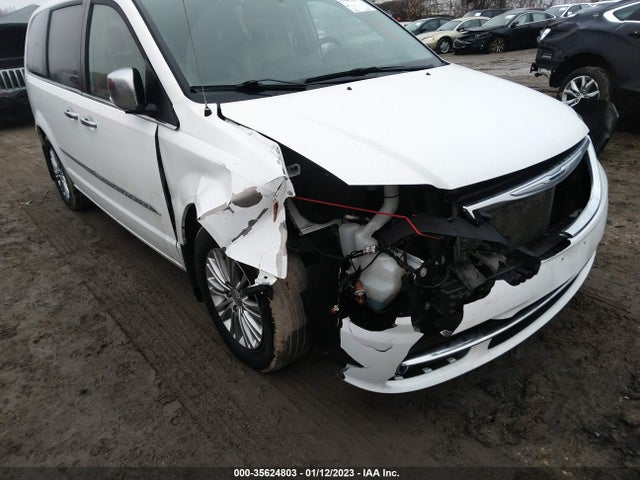 2015 Chrysler Town & Country, VIN: 2C4RC1CGXFR578456
