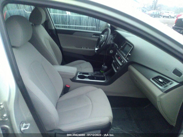 Hyundai SONATA SE 2018 5NPE24AF6JH651633 Image 11