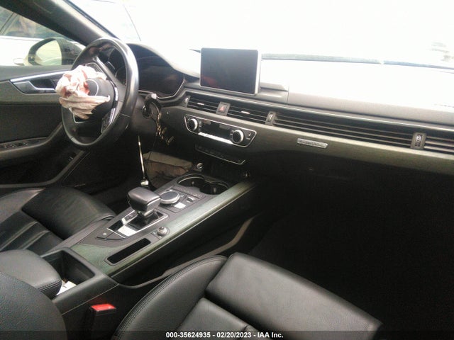 WAUENCF53JA065476 Audi A5 Sportback Premium Plus