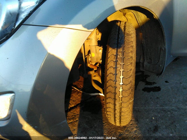 2012 HYUNDAI ELANTRA LIMITED PZEV VIN: KMHDH4AE8CU461452