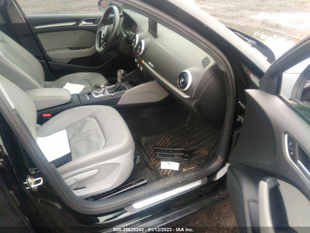 2017 Audi A3, VIN: WAUAUGFF1H1027515