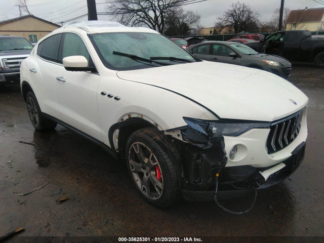 2017 Maserati Levante, VIN: ZN661YUA6HX250398