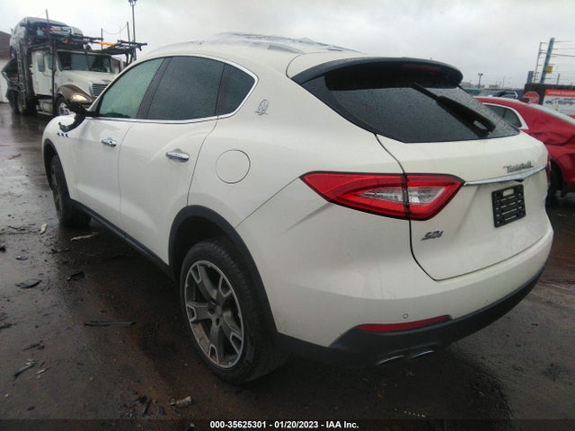2017 Maserati Levante, VIN: ZN661YUA6HX250398