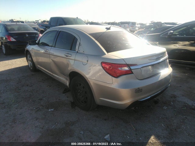 Chrysler 200 LX 2014 1C3CCBAG9EN171095 Image 3