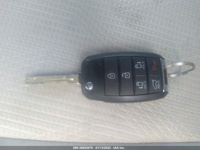 2021 Kia Sedona, VIN: KNDMB5C15M6672703
