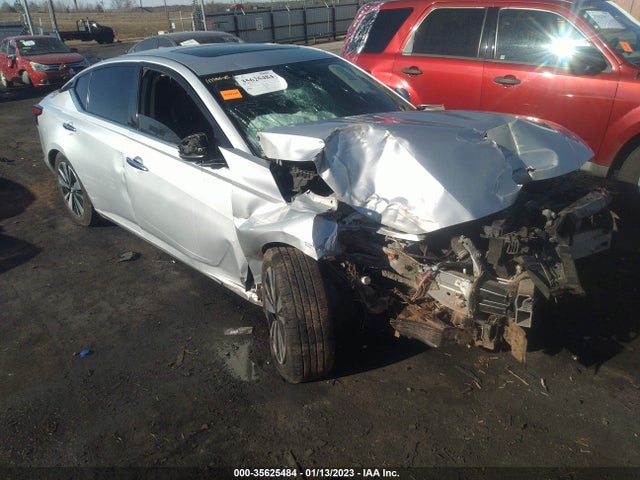 2019 1N4BL4EV8KC256681 главное изображение