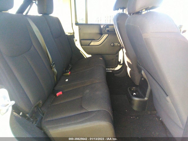 2015 JEEP WRANGLER UNLIMITED SPORT VIN: 1C4BJWDG7FL712125