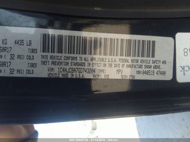 1C4NJCBA7GD743204 Jeep Compass Sport