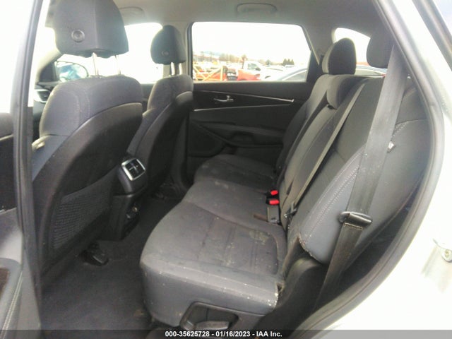 2018 Kia Sorento, VIN: 5XYPGDA38JG429182