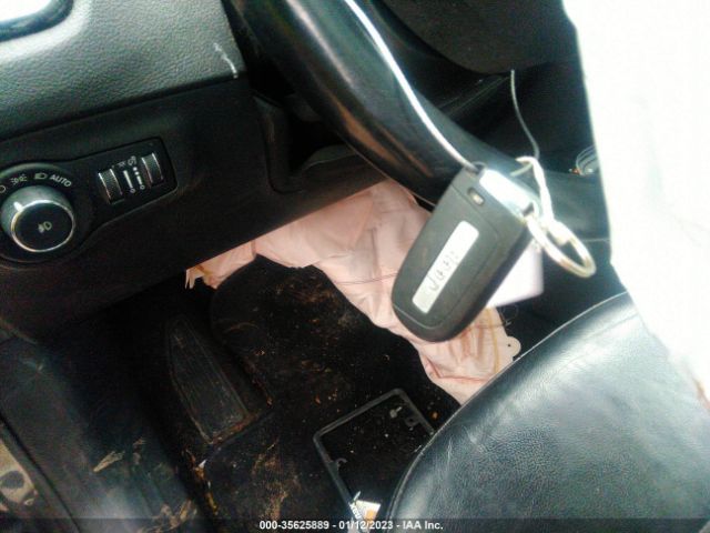 3C4NJDCBXJT329915 Jeep Compass Limited