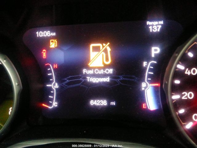 3C4NJDCBXJT329915 Jeep Compass Limited