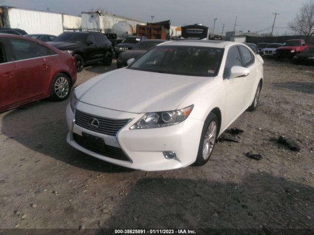 Lexus Es 350 4dr Sdn 2013 JTHBK1GG0D2079061 Image 2