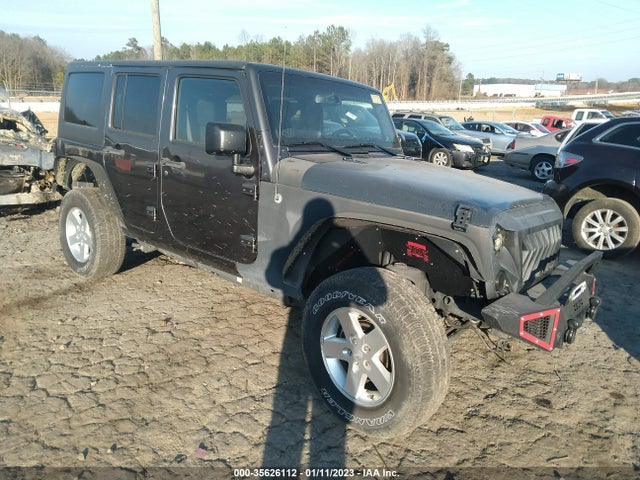 Jeep Wrangler Unlimited Sport 2014 1C4BJWDG0EL295185 Image 1