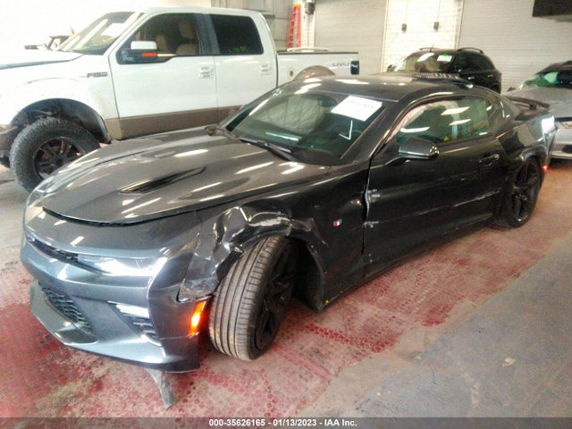 Chevrolet CAMARO 2SS 2018 1G1FH1R76J0113843 Image 2