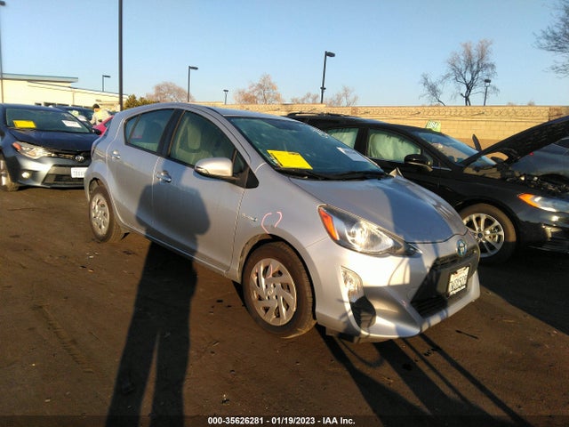 2016 Toyota Prius, VIN: JTDKDTB35G1139776