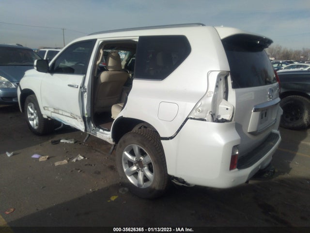 Lexus GX 460 2013 JTJBM7FX9D5061735 Image 3