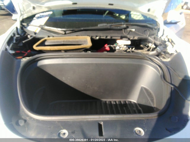 Tesla Model Y Standard Range 2021 5YJYGDED7MF124193 Image 11
