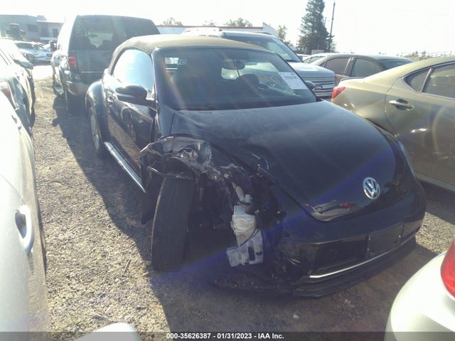 2018 Volkswagen Beetle, VIN: 3VW5DAAT4JM505396