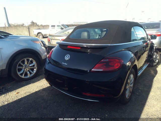 2018 Volkswagen Beetle, VIN: 3VW5DAAT4JM505396