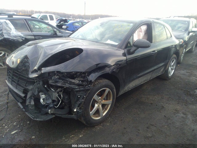2018 Porsche Macan, VIN: WP1AA2A55JLB00049
