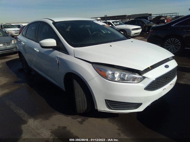 2018 Ford Focus, VIN: 1FADP3F28JL293501